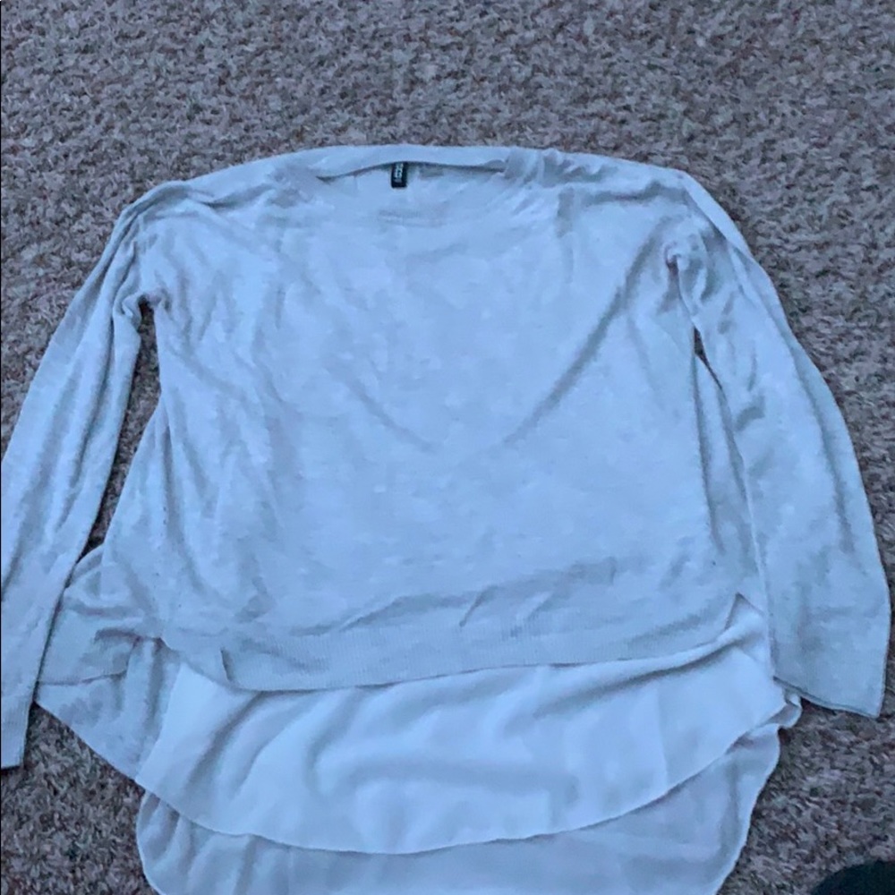 Women’s H&M shirt like for offers